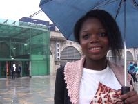 Naîa, 18 ans depuis à peine 3 jours, étudiante en première année de droit à la fac de Montpellier ! (vidéo exclusive)