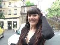 1ère double-pénétration pour la soeur de l’actrice française ! (vidéo exclusive)