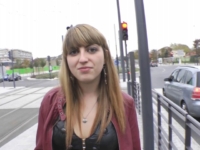 Célina, lyonnaise de 22 ans, bien défoncer par tous les trous devant son mec ! (vidéo exclusive)