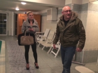 On emmène un fan de Nice, Dylan, 30 ans, se taper des meufs avec nous à Prague ! (vidéo exclusive)