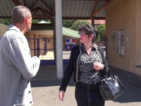 Quand Clarisse, la maman cougar du Mans, joue à l’institutrice ! (vidéo exclusive)