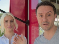 On défonce la magnifique Mandy, exposante dans un salon Porte de Versailles ! (vidéo exclusive)