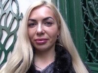 A coup de Vodka, elle se met bien, à coup de grosses bites, on la bourre bien ! (vidéo exclusive)