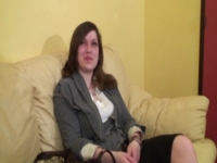 Charlotte, jeune fille de la bourgeoisie parisienne, bien enculée ! (vidéo exclusive)